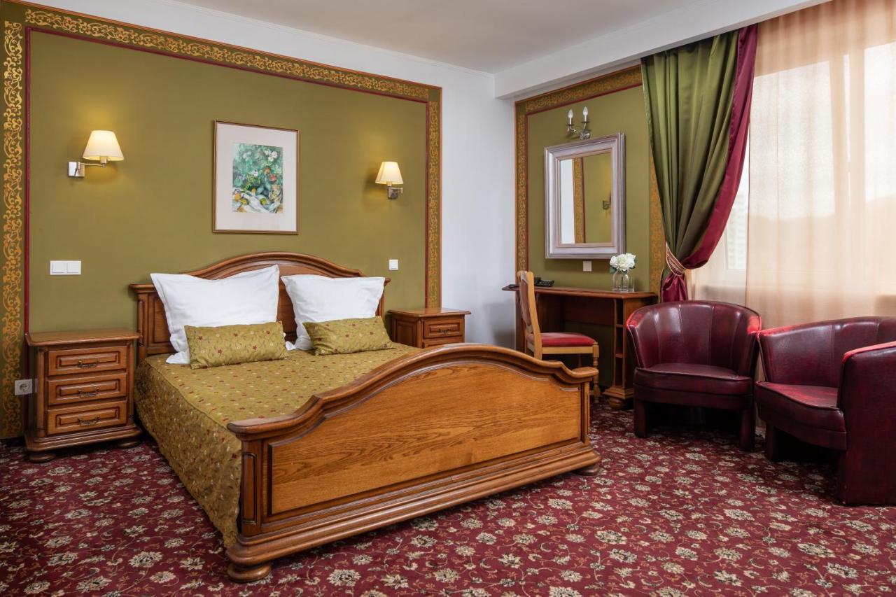 Grand Hotel Brașov Exterior foto